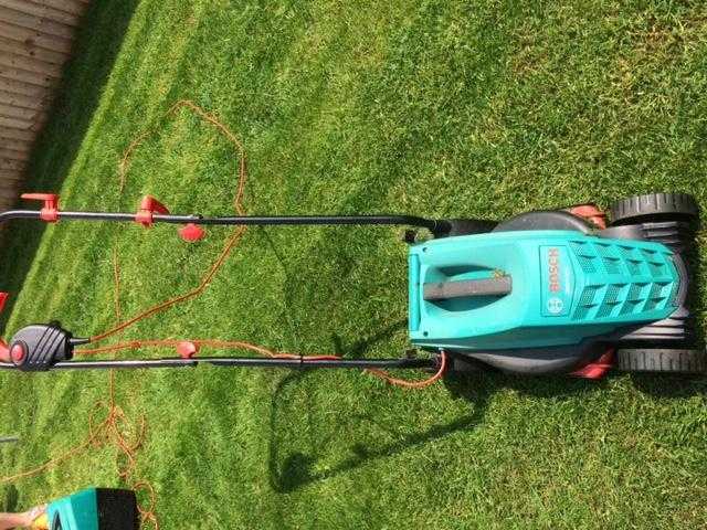 Bosch Rotak 23R Electric Lawn Mower