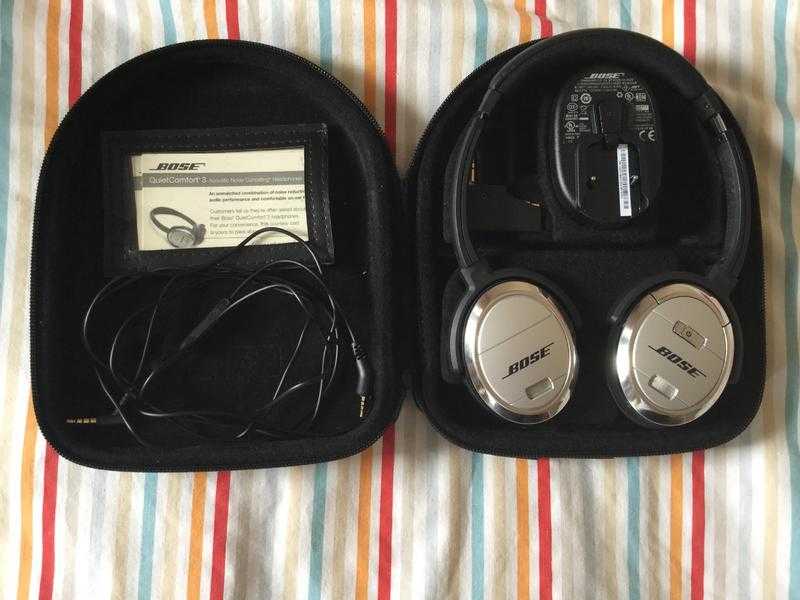 Bose comfort 3 acoustic noise cancelling headphones