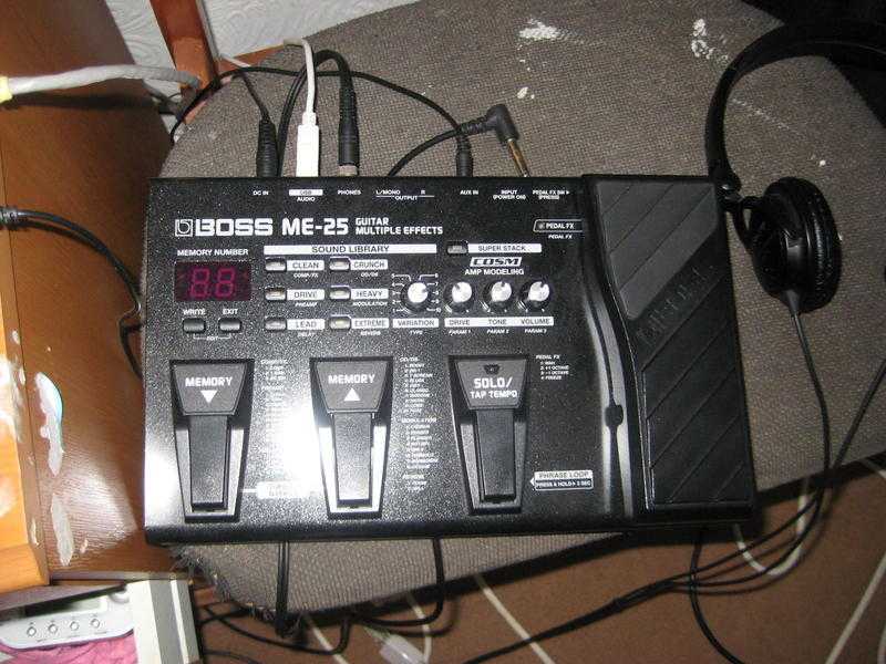 Boss ME25 guitar effect pedal for sale