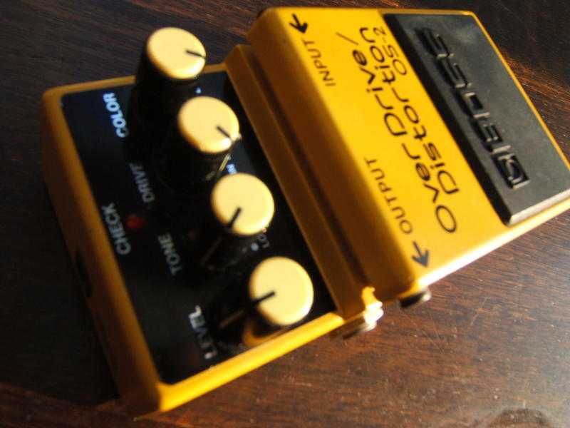 Boss OS2 OverdriveDistortion pedal