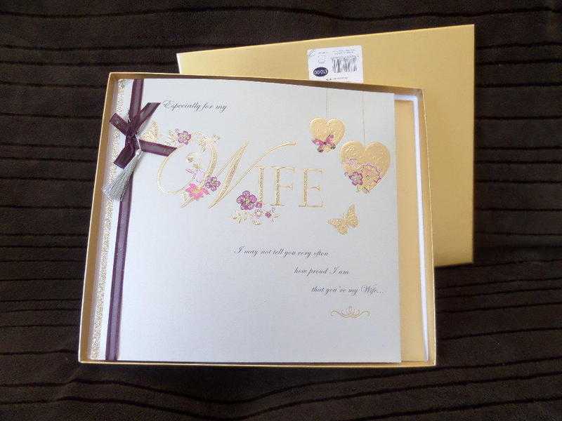 Boxed Large Golden Birthday Card for Wife