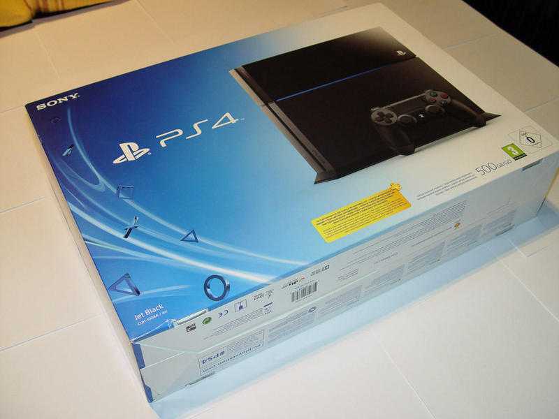 Boxed PS4 in Brand New Condition With Controller amp Accessories