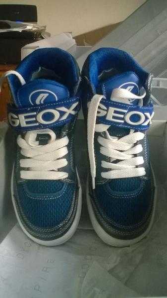 Boys Geox trainers - size 3