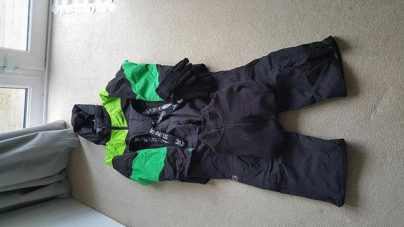 BOYS SKI GEAR