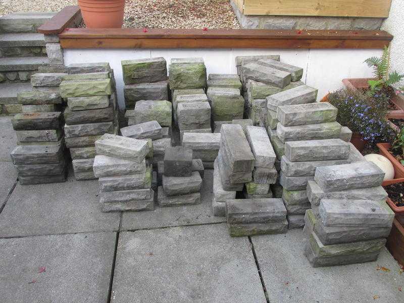 Bradstone concrete walling blocks
