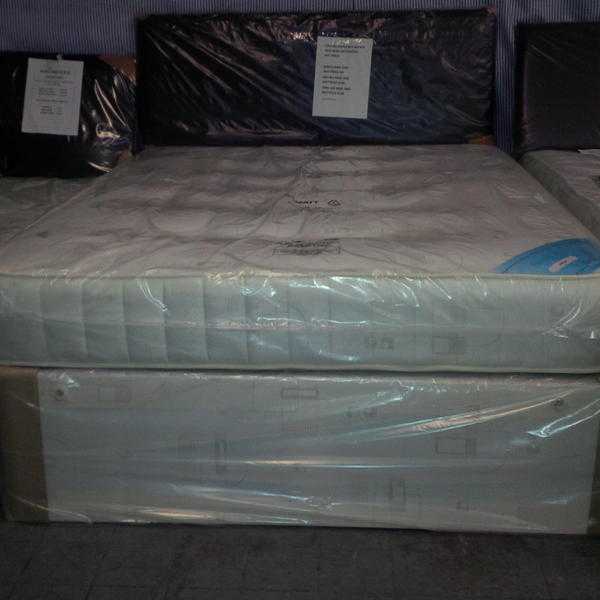 BRAND NEW 4 FOOT APOLLO DIVAN BED AND MATTRESS