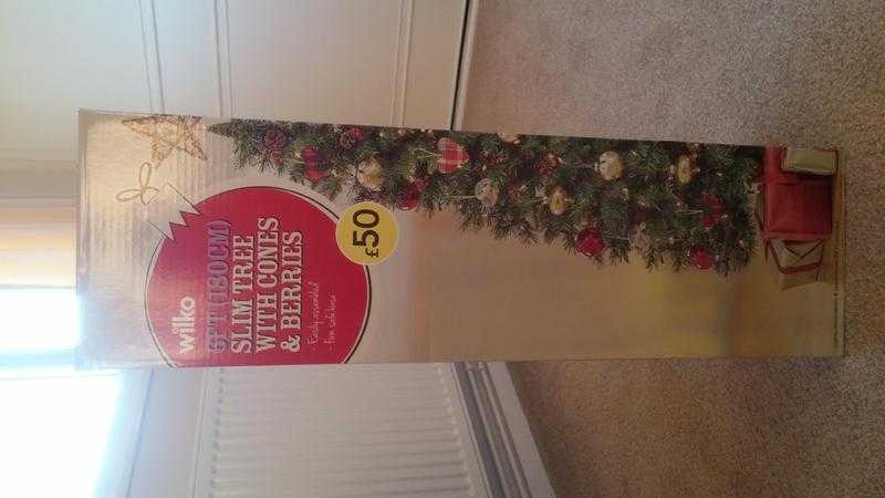 Brand new 6ft Christmas Tree