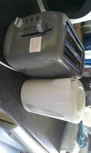 Brand new ASDA toaster and Kettle