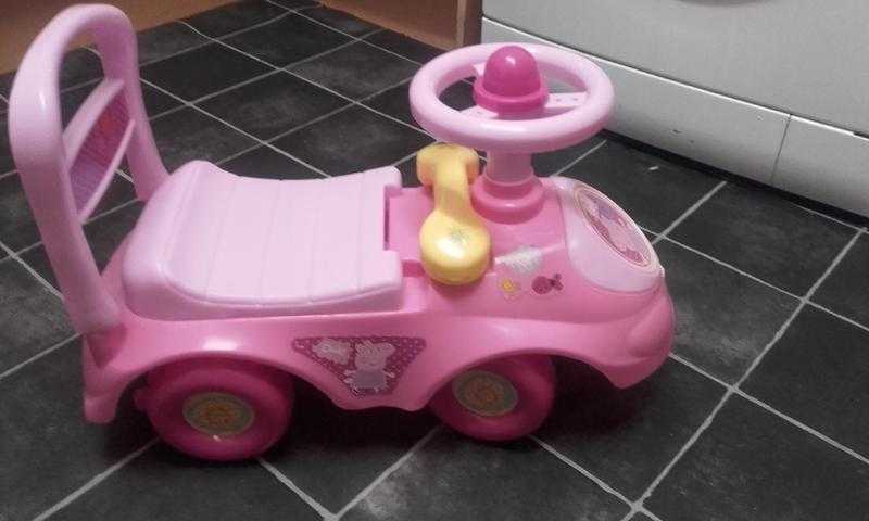 brand new girls sit on peppa pig car