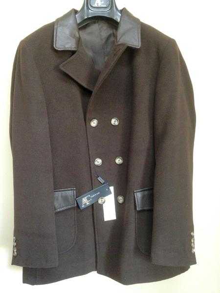 Brand new men039s Italian cashmere coat-medium size