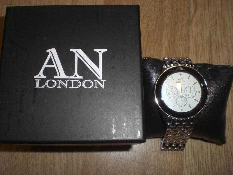 Brand New Mens MABZ Watch with Metal Strap