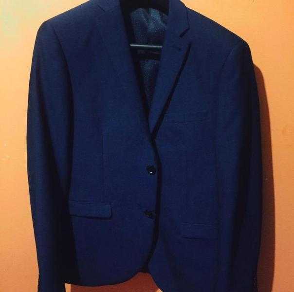 BRAND NEW NAVY BLUE SUIT