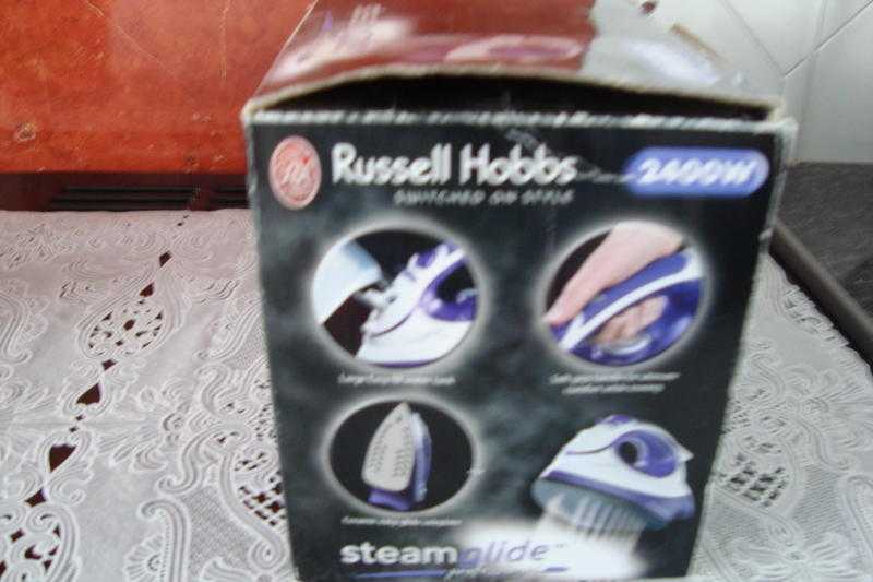BRAND NEW RUSSELL HOBBS PROFESSIONAL STEAM GLIDE IRON