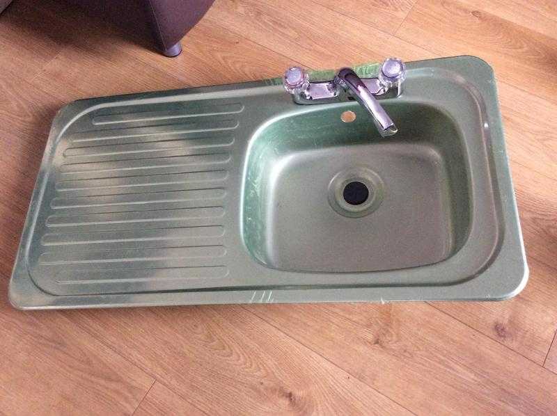 Brand new stainless steel single bowl kitchen sink