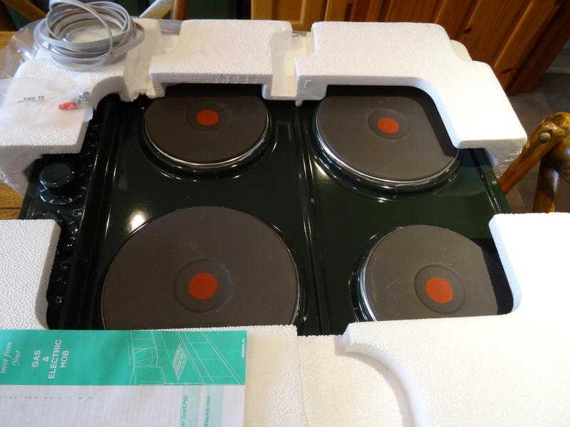 brand new still in packaging elecric 4 ring hob