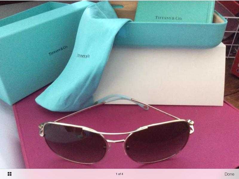 Brand new, unworn Tiffany aviator sunglasses