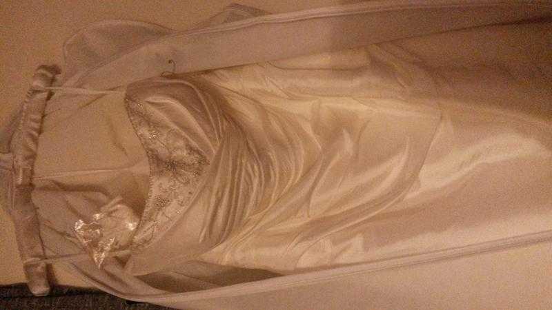 Brand new unworn wedding dress