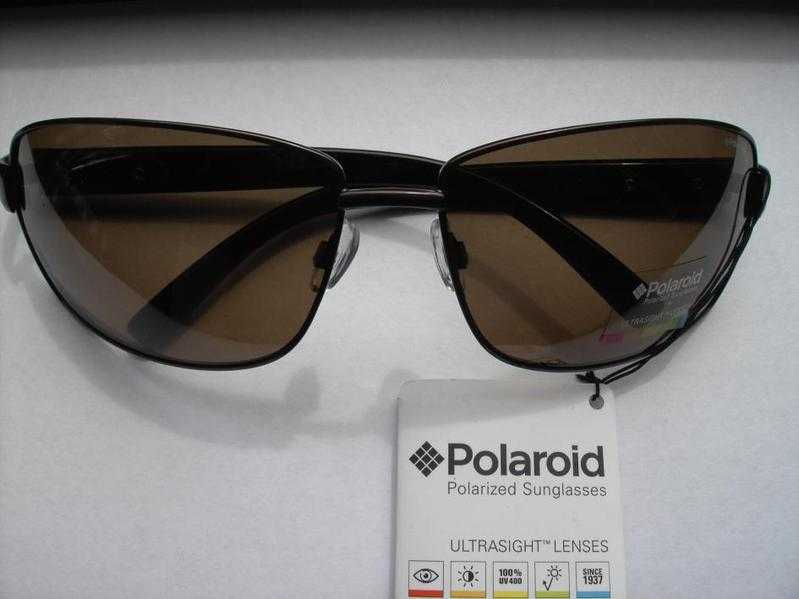 BRAND NEW with TAG, 100 GENUINE POLAROID P4218 B SUNGLASSES and CLEANING CLOTH