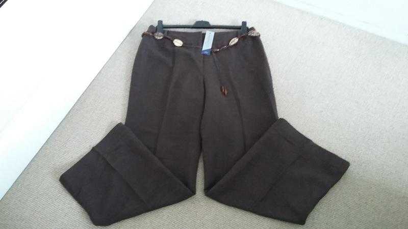 Brand new with tag ladies J.Taylor at Debenhams brown linen trousers size 14.