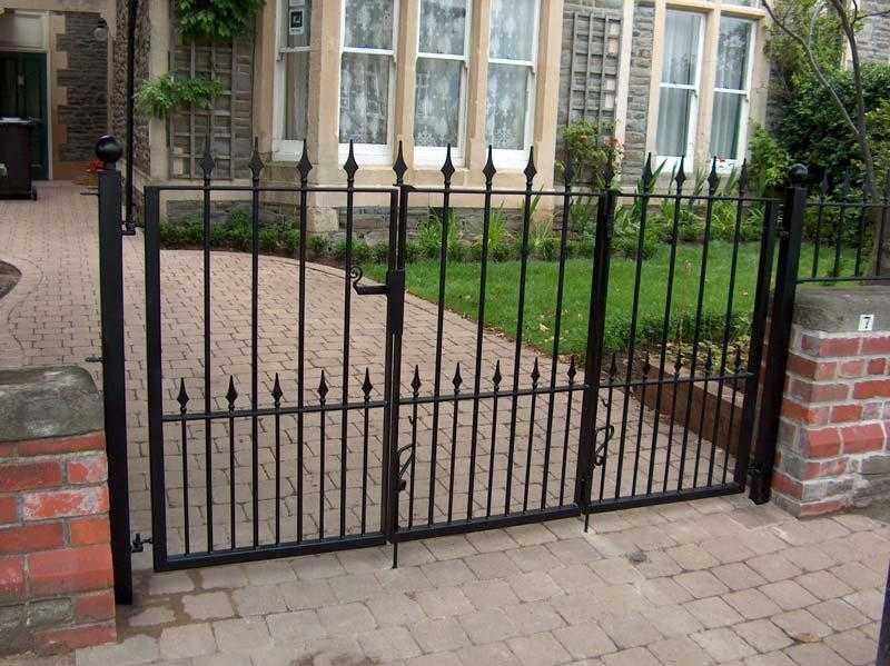 Brand new wrought iron driveway gates various designs and sizes from 8-16 ft