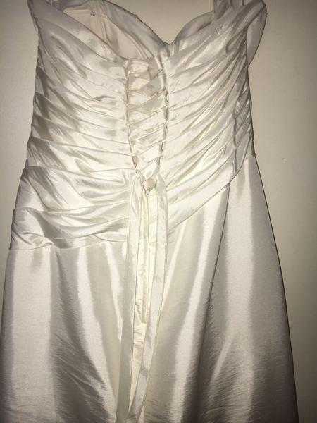 brand new,unworn ivory wedding dress