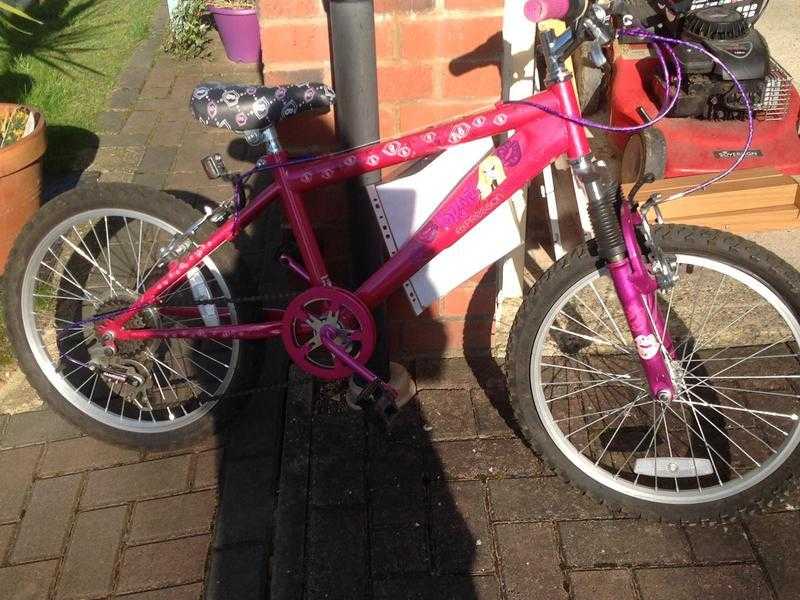 BRATZ GIRLS BIKE