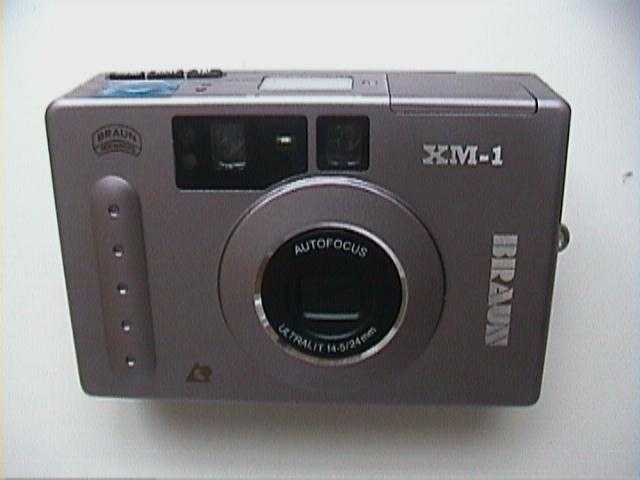 Braun XM-1 German Advance Photo System film camera