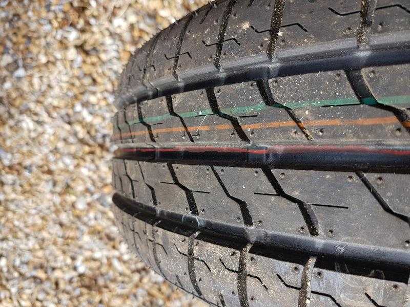 Bridgestone tyre unused 17565R14