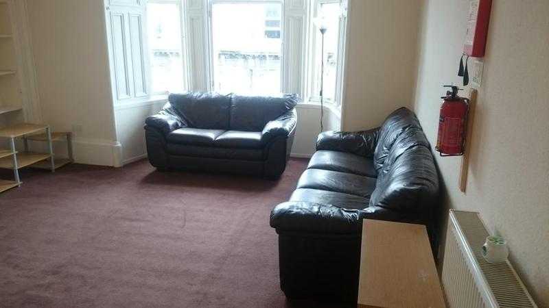 Bright and Spacious 4 Bedroom Student Flat to rent in Dundee City Centre