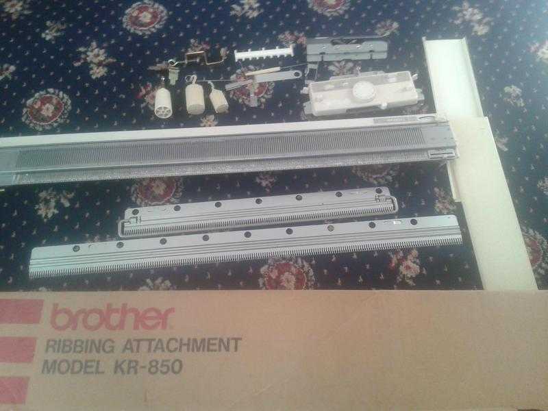 Brother kr 850 knitting machine