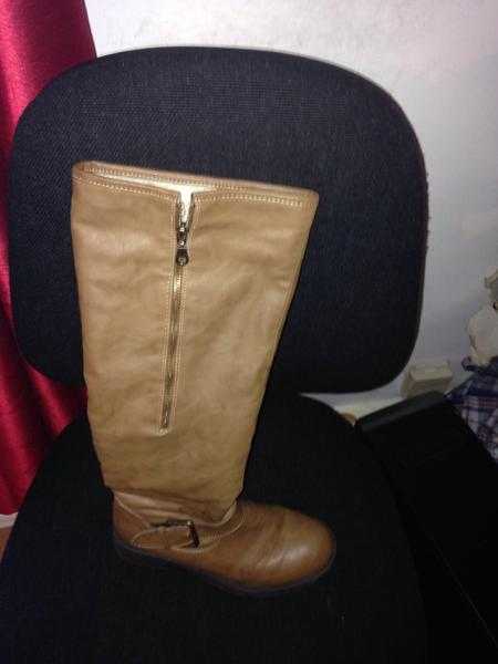 Brown boots