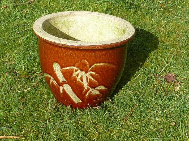 Brown Glazed Ceramic Garden Pot Garden Planter with Bamboo detailing 21cm Dia