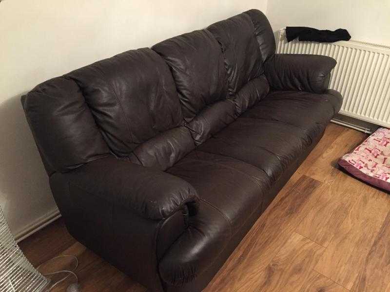 Brown leather 3 and 2 seater sofas