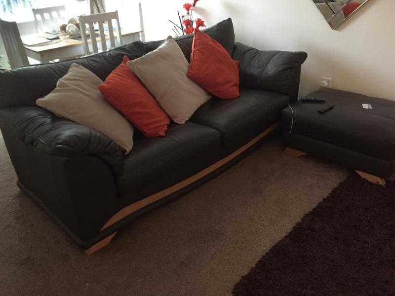 Brown leather 3 seater settee,chair and footstool.Very good condition. Collection only.