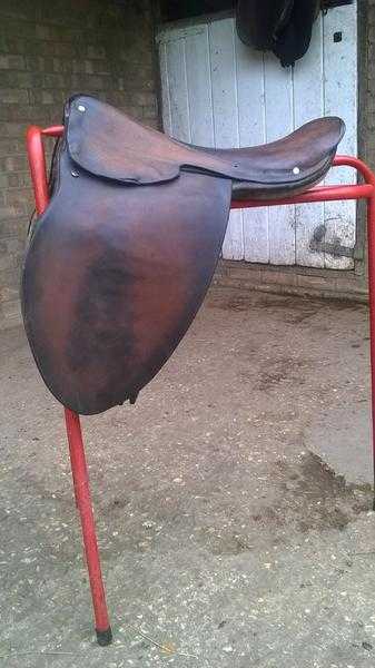 brown saddle