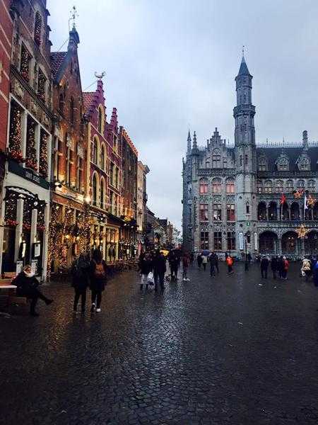 Bruge Christmas Market Coach Trip