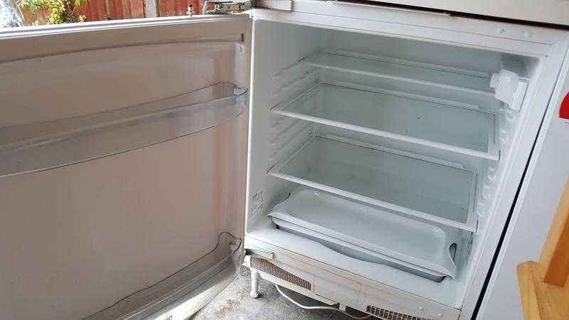 Built-in fridge