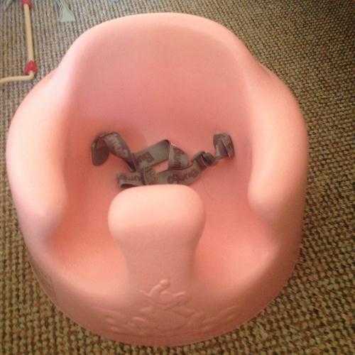 Bumbo pink seat