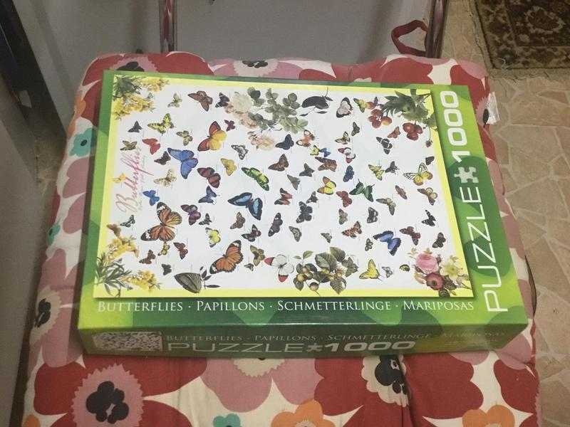 Butterflies puzzle 1000 pieces VGC