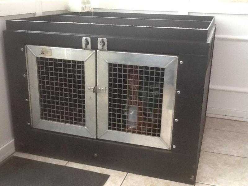 Cab Dog Box