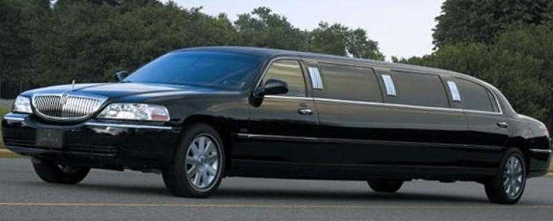 Call Us Now Book Your Limo Hire in Southampton