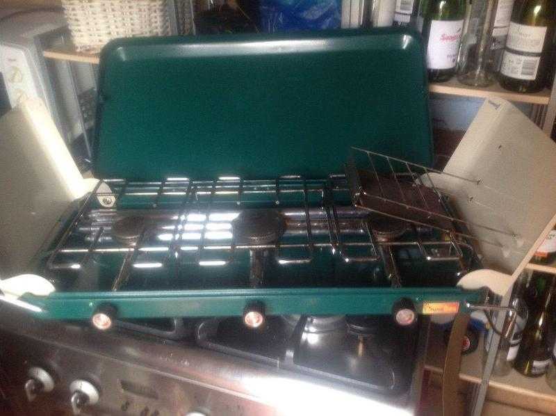 Camping gas cooker