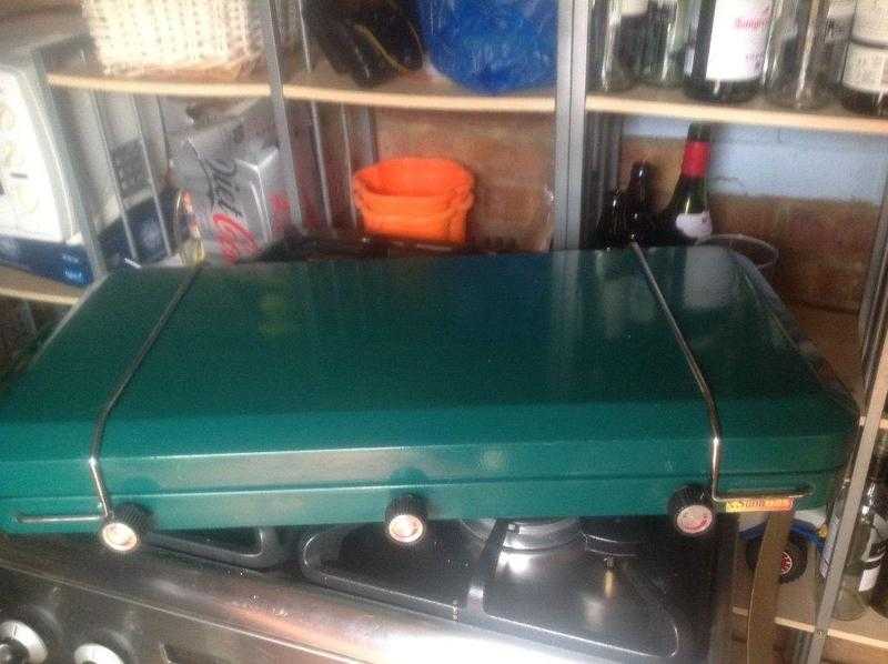 camping gas stove and grill freestanding