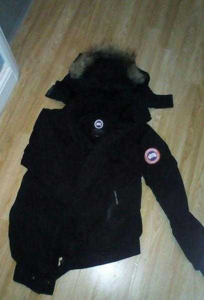 Canada goose chateau jacket s-m