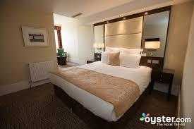 Canary wharf Rooms available a stepaway from city business center
