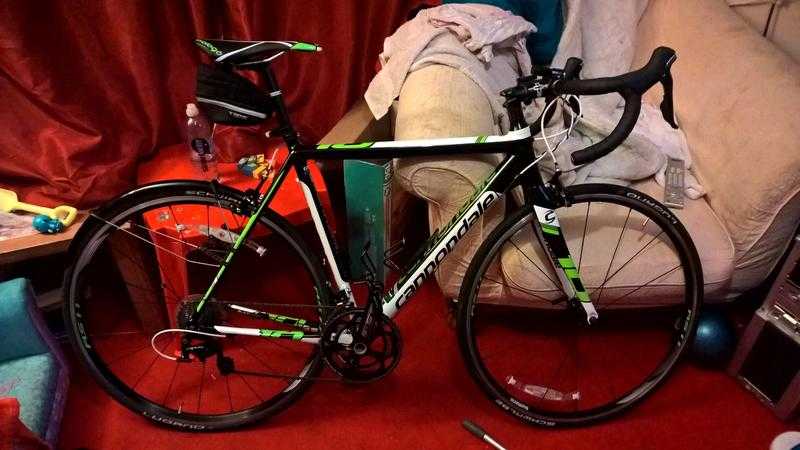 Cannondale CAAD 10  Shimano 105  like new