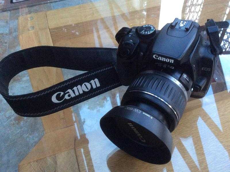Canon 400D digital camera in good condition