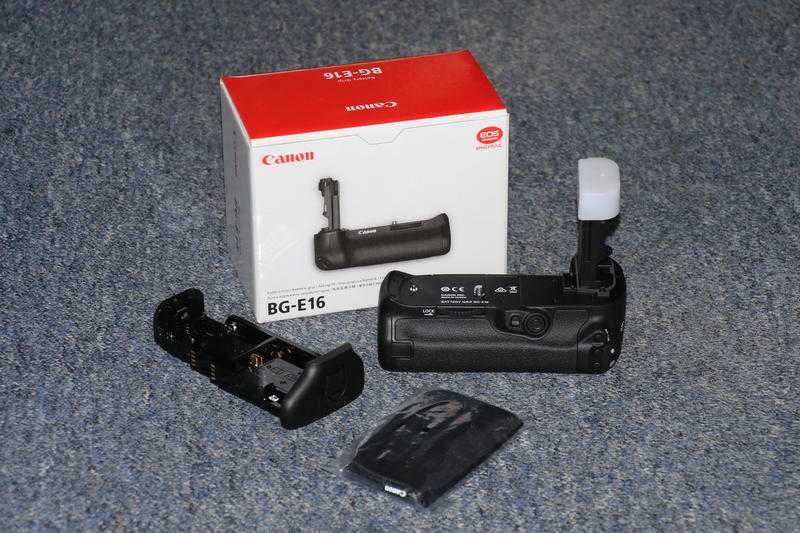 Canon Battery Grip (BG-E16) - Brand New