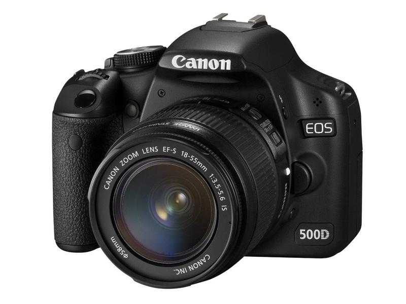 Canon EOS 500D, 2 Lenses EF-S 18 - 55 and 55 - 250, 16 GB SDHC card, 3 Batteries, 4 Polaroid Filters