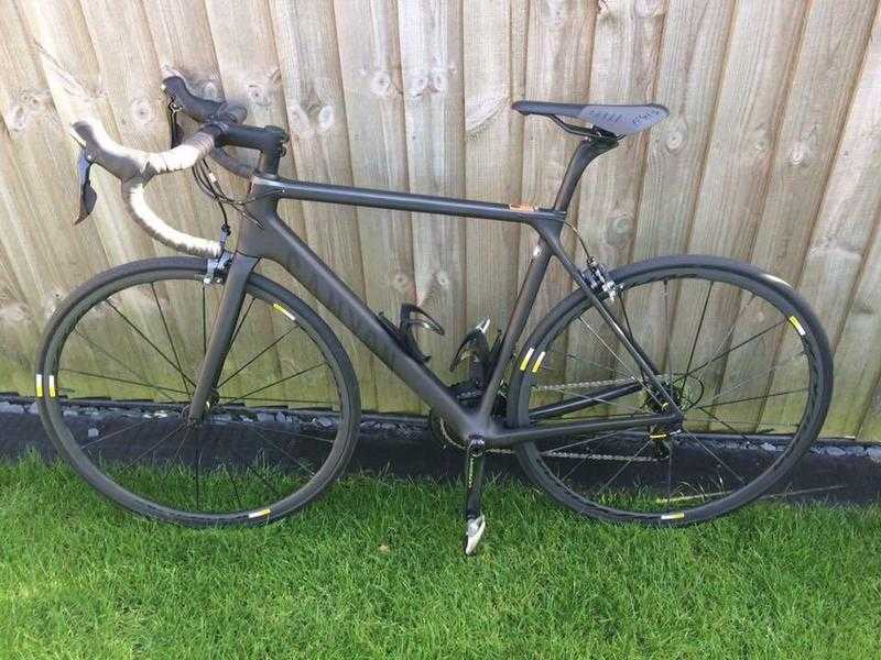 CANYON Ultimate CF SLX 8.0 - Priced seriously reduced for quick sale. ONO